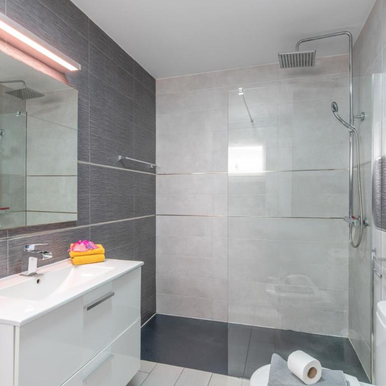 Villa Carol - Vacation Home - 22