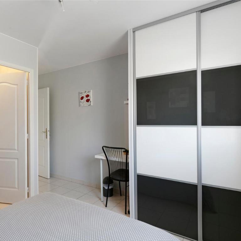 Chambres d'Hôtes - Les Boubous - Chambre Double - Accessible aux Personnes à Mobilité Réduite - 8