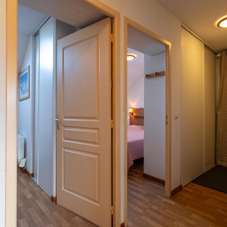 Les Granges - Vue Panoramique - Appartement 3 Chambres Premium avec Balcon - 13
