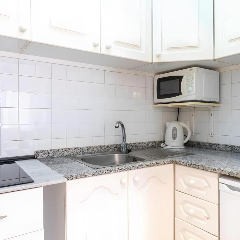 Costamar Oceanview 1 Bed Apartment - Apartamento Superior de 1 dormitorio con balcón - 5