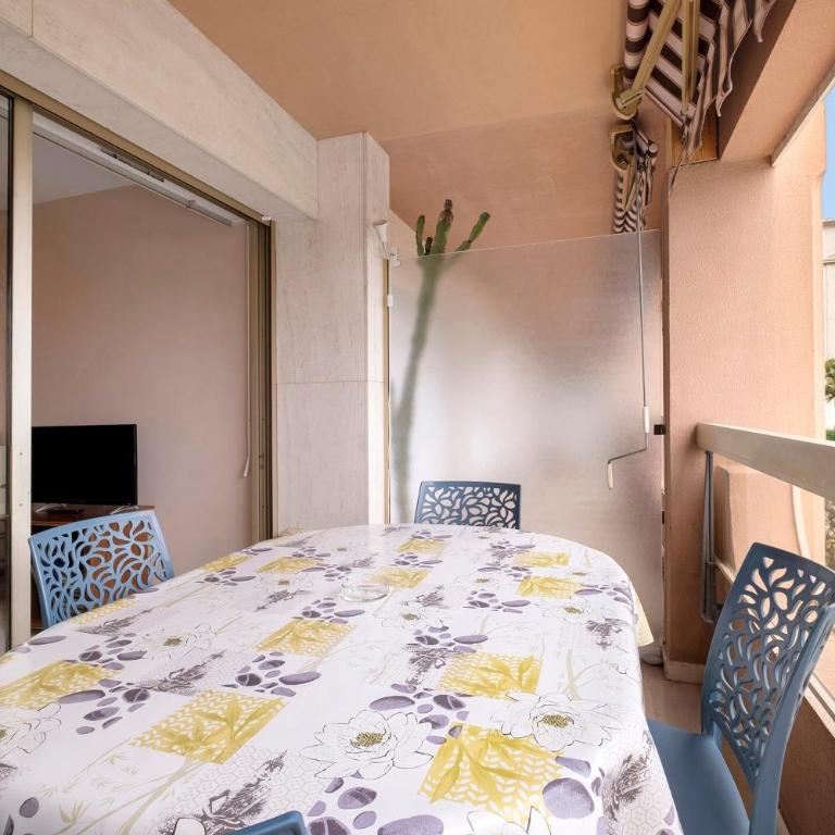 Appart - Piscine et vue sur le port - Maison 2 Chambres - 18