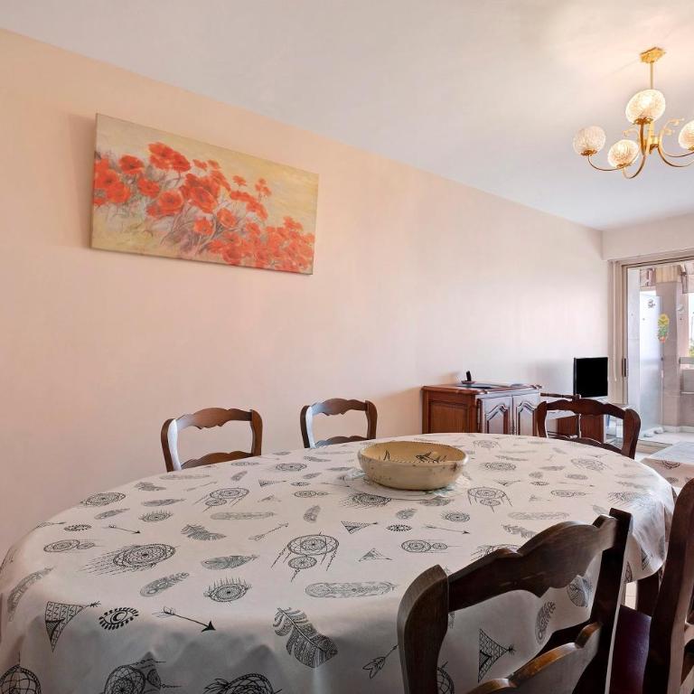 Appart - Piscine et vue sur le port - Maison 2 Chambres - 7