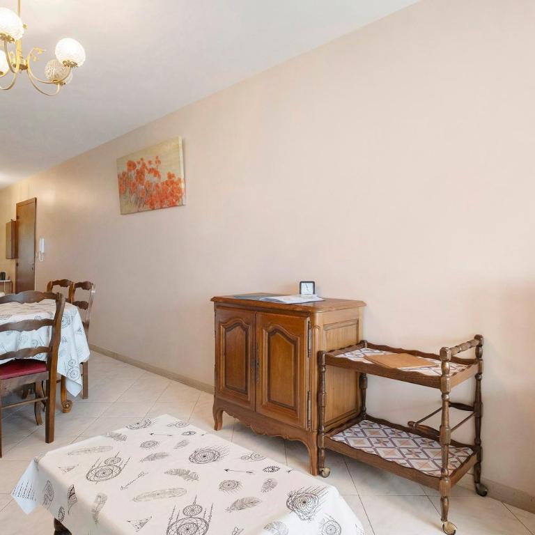 Appart - Piscine et vue sur le port - Maison 2 Chambres - 4