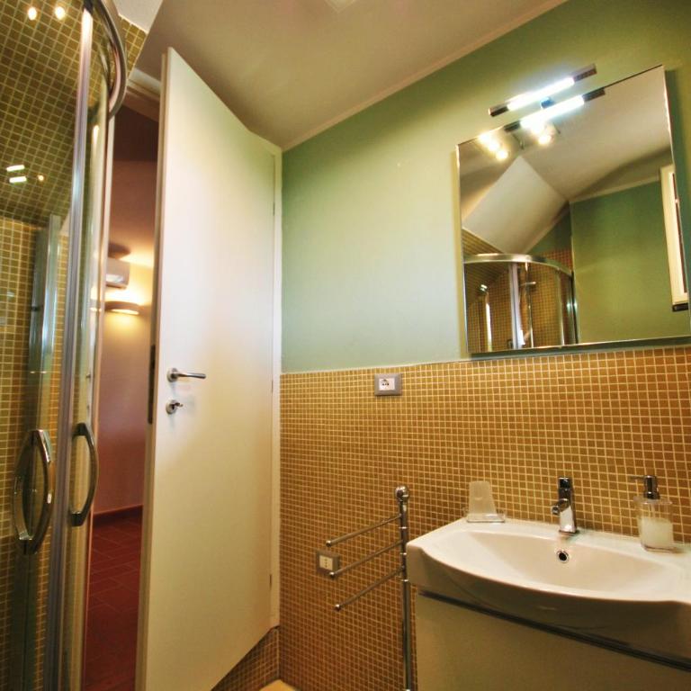 Villa con piscina - Villa - 22