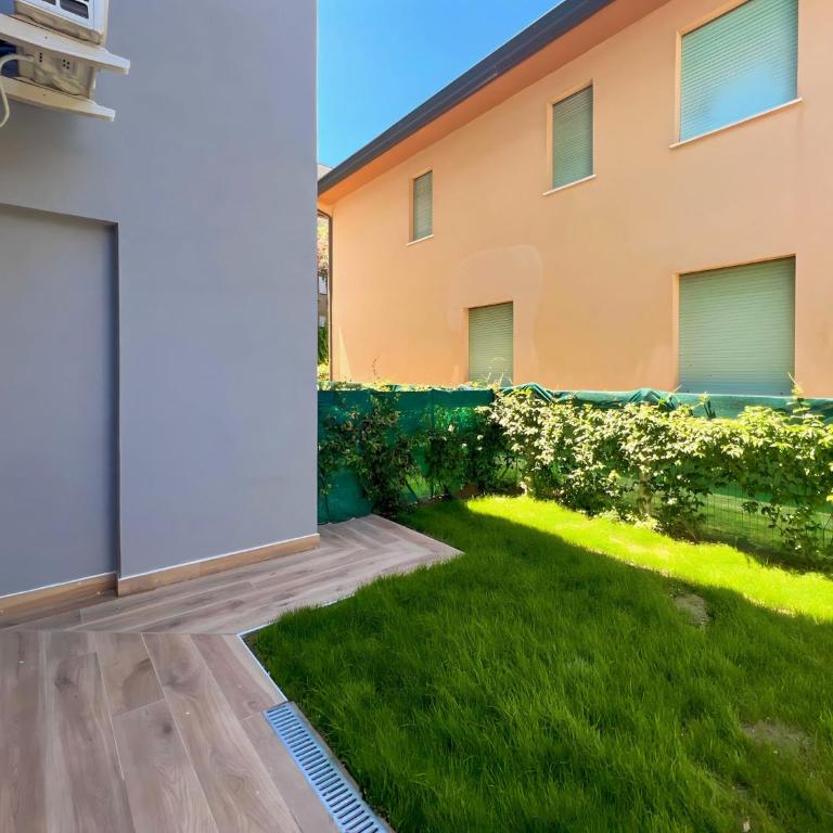 Plutone - Appartamento con 1 Camera da Letto e Vista Giardino - 9