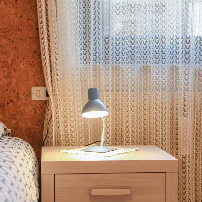 Casa March 1 - Appartamento Deluxe con 2 Camere da Letto e Balcone - 8