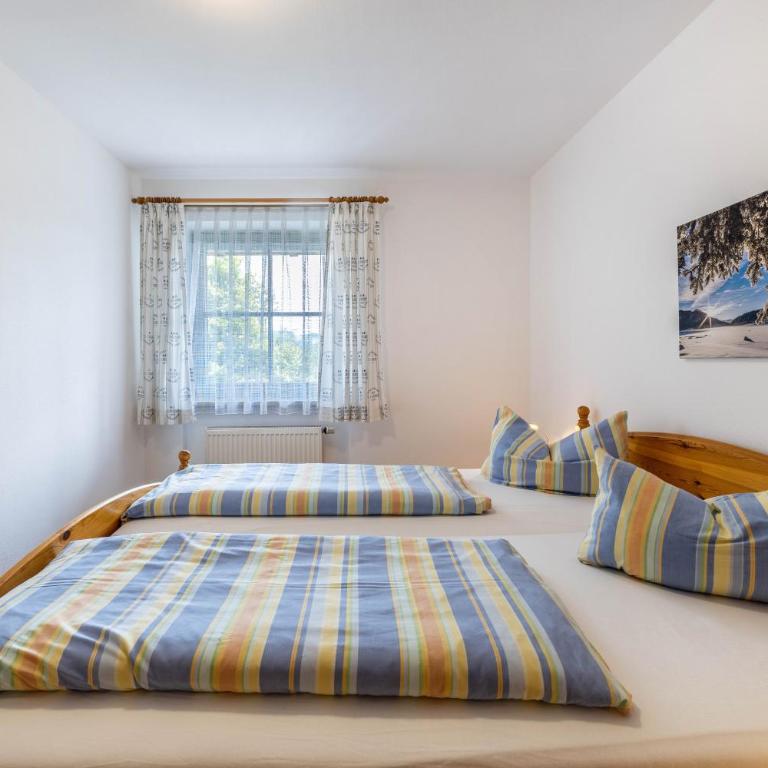 Fewo Brünnstein - Nr 61 Pool, Sauna - Superior Apartment mit 1 Schlafzimmer und Balkon - 11