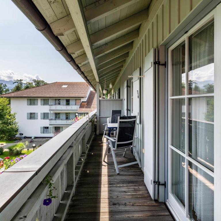 Fewo Brünnstein - Nr 61 Pool, Sauna - Superior Apartment mit 1 Schlafzimmer und Balkon - 2