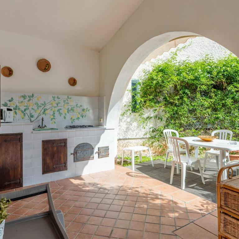 Villa Ellie - 100m from the beach - Villa mit Gartenblick - 19
