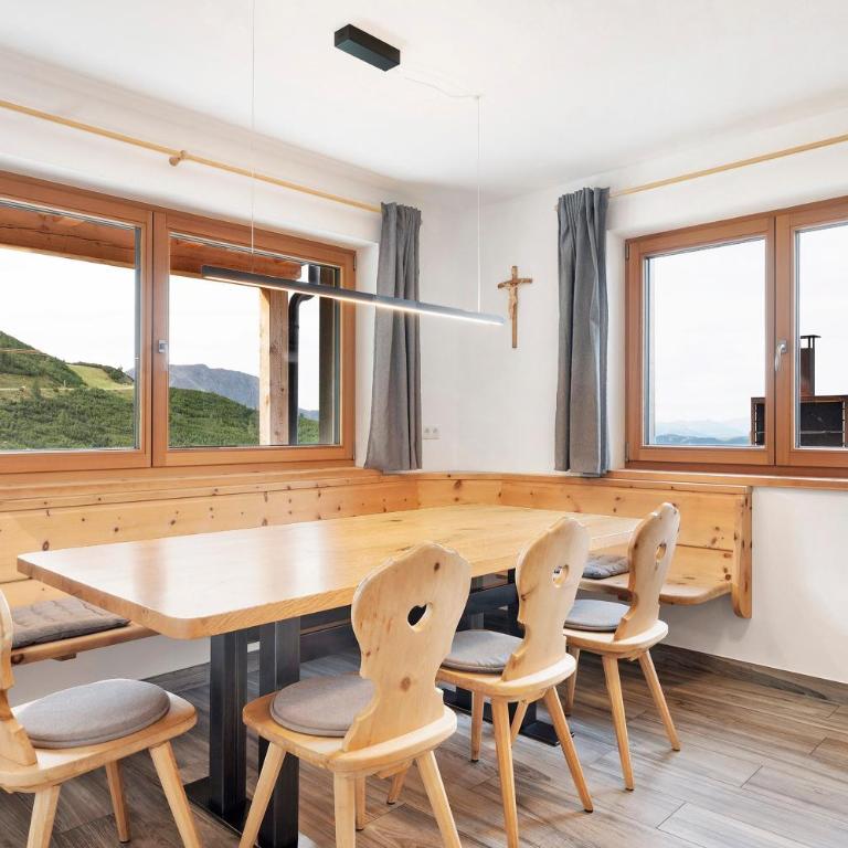 Almhaus Morgenrast - Apartment mit 3 Schlafzimmern und Bergblick - 8