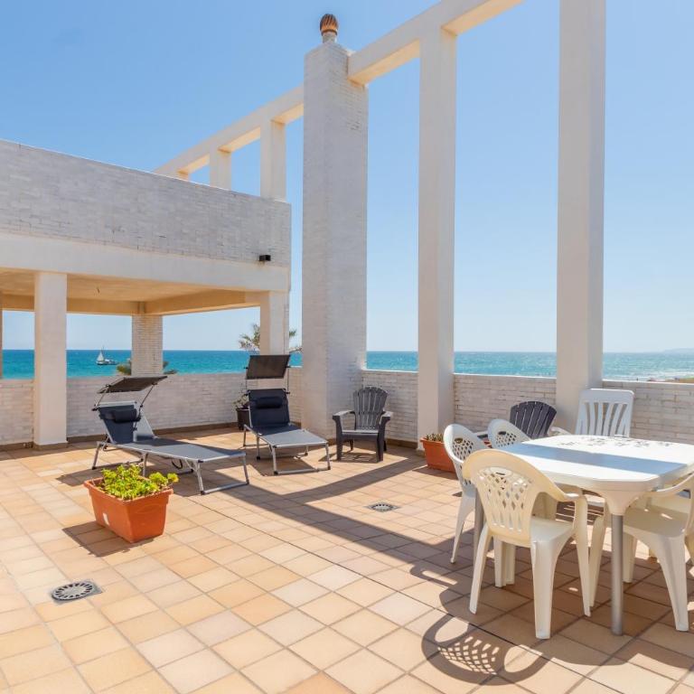 Primera Linea de Playa - Apartamento Deluxe de 2 dormitorios con vistas al mar - 5