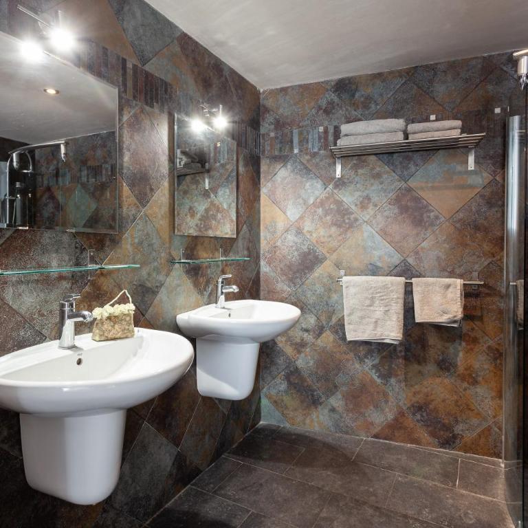 Penthouse la Riera - Apartamento Premium de 3 dormitorios con balcón - 13