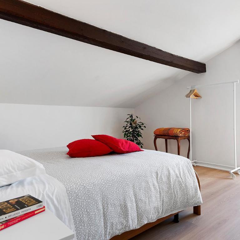 The View - Appartamento Premium con 3 Camere da Letto e Balcone - 13
