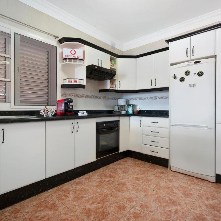 Bonito apart sea view playa jardin - Apartamento Deluxe de 2 dormitorios con vistas al mar - 8