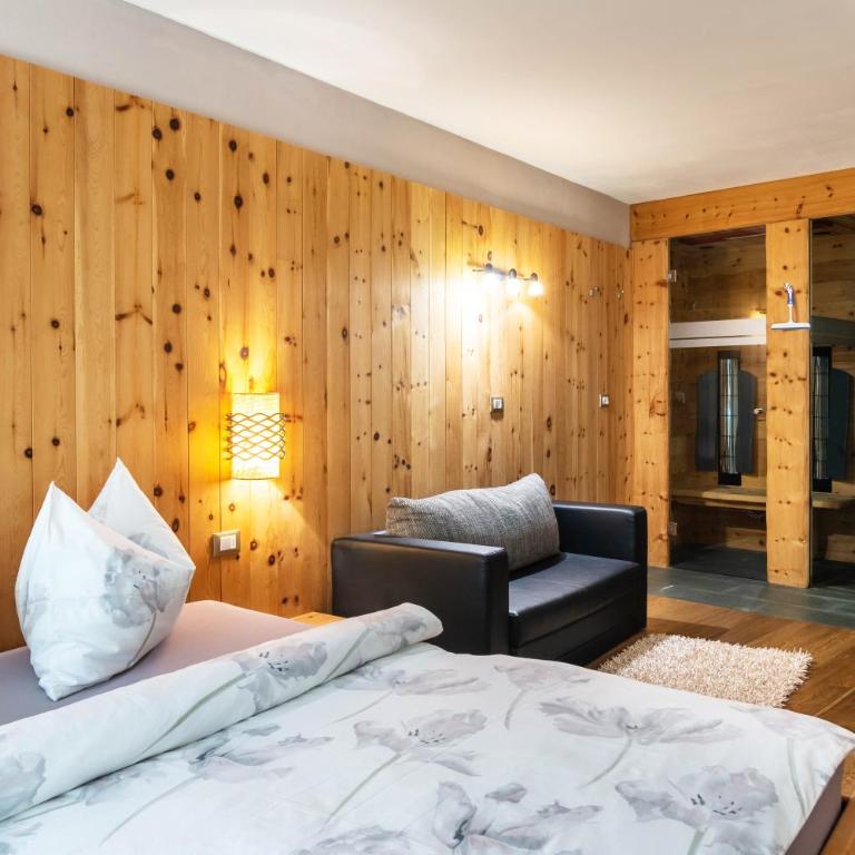 La Plates App Domesdi - Two-Bedroom Deluxe Apartment with Garden View - 10
