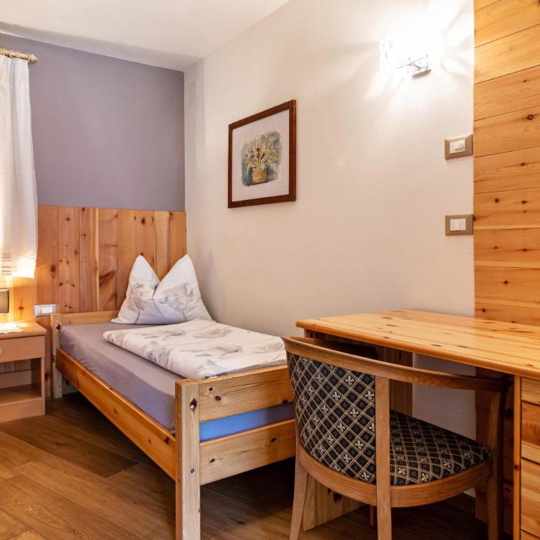 La Plates App Domesdi - Two-Bedroom Deluxe Apartment with Garden View - 11