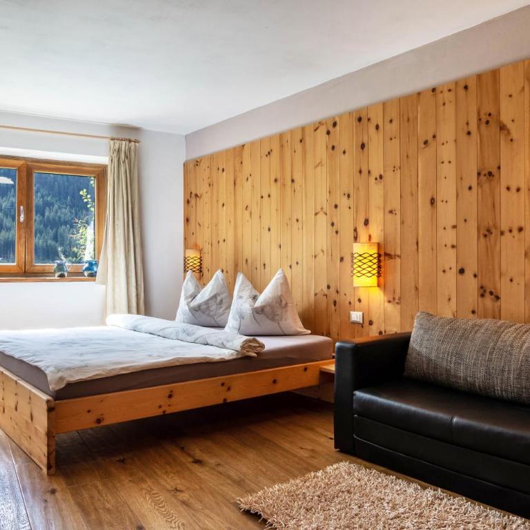 La Plates App Domesdi - Two-Bedroom Deluxe Apartment with Garden View - 7