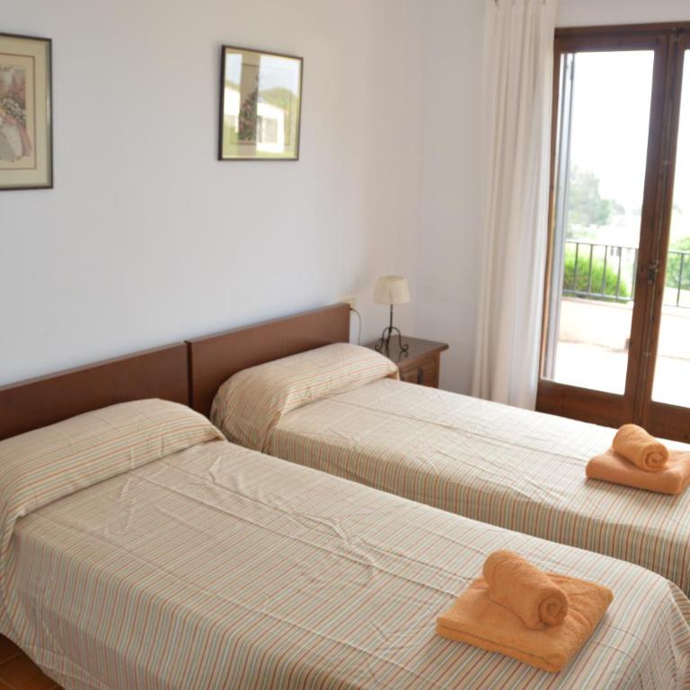 Villa Urgell - Villa with Garden View - 18