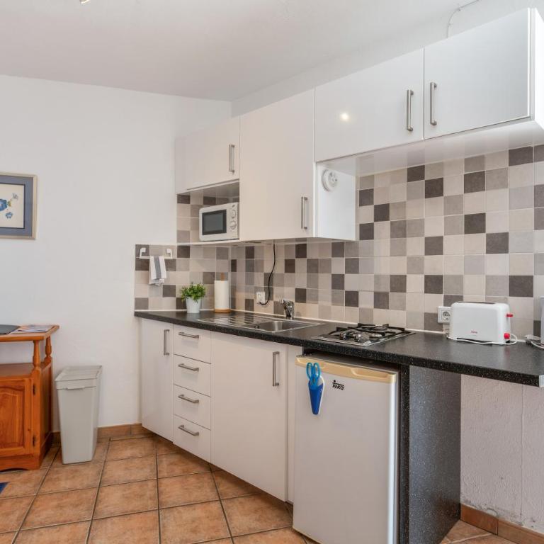 Casa Eden - Apartamento Deluxe de 2 dormitorios con vistas al jardín - 6
