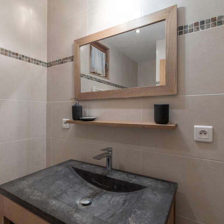 6 pers Samoëns Jardin, Vue et Wifi - Appartement 3 Chambres Premium avec Balcon - 13