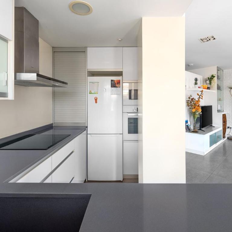 Amplio Canet - Apartamento Deluxe de 2 dormitorios con balcón - 10