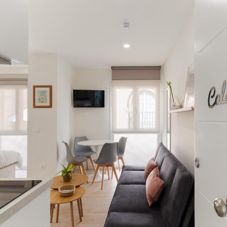 Cala Sol - few steps from the beach - Estudio con terraza - 2