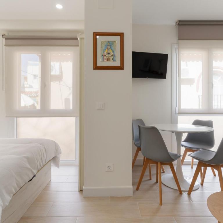 Cala Sol - few steps from the beach - Estudio con terraza - 12