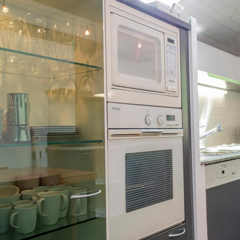 Tubris Living - Appartamento Deluxe con 2 Camere da Letto e Vista Giardino - 15