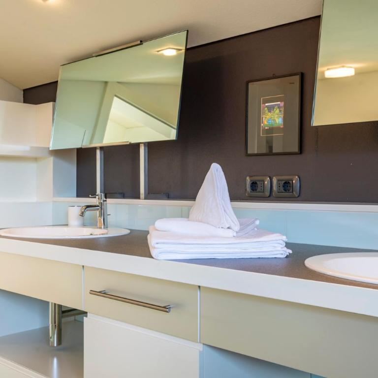 Tubris Living - Appartamento Deluxe con 2 Camere da Letto e Vista Giardino - 26