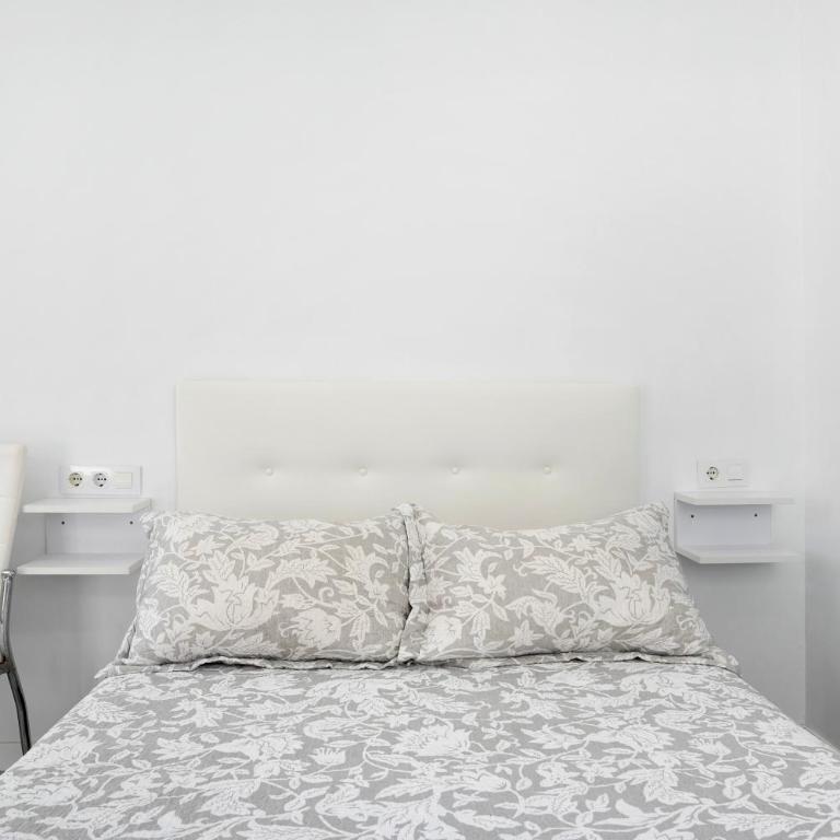 Atico Enzo - Studio with Terrace - 5