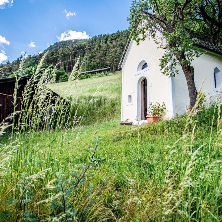 Kreuzplonhof Apt Dorfblick - Two-Bedroom Deluxe Apartment with Garden View - 16