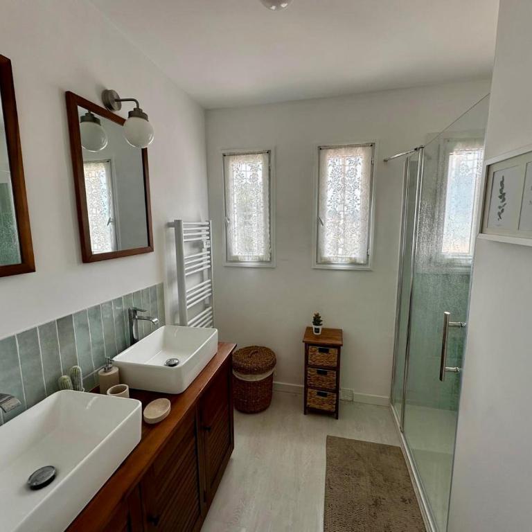Maison bord de mer piscine et clim - Villa - Vue sur Jardin - 22