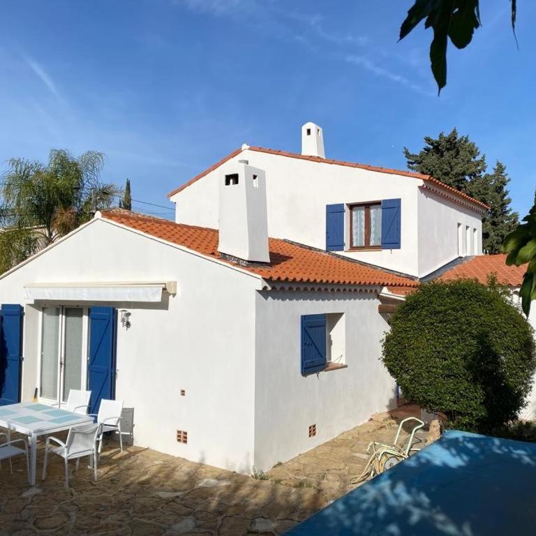 Maison bord de mer piscine et clim - Villa - Vue sur Jardin - 4