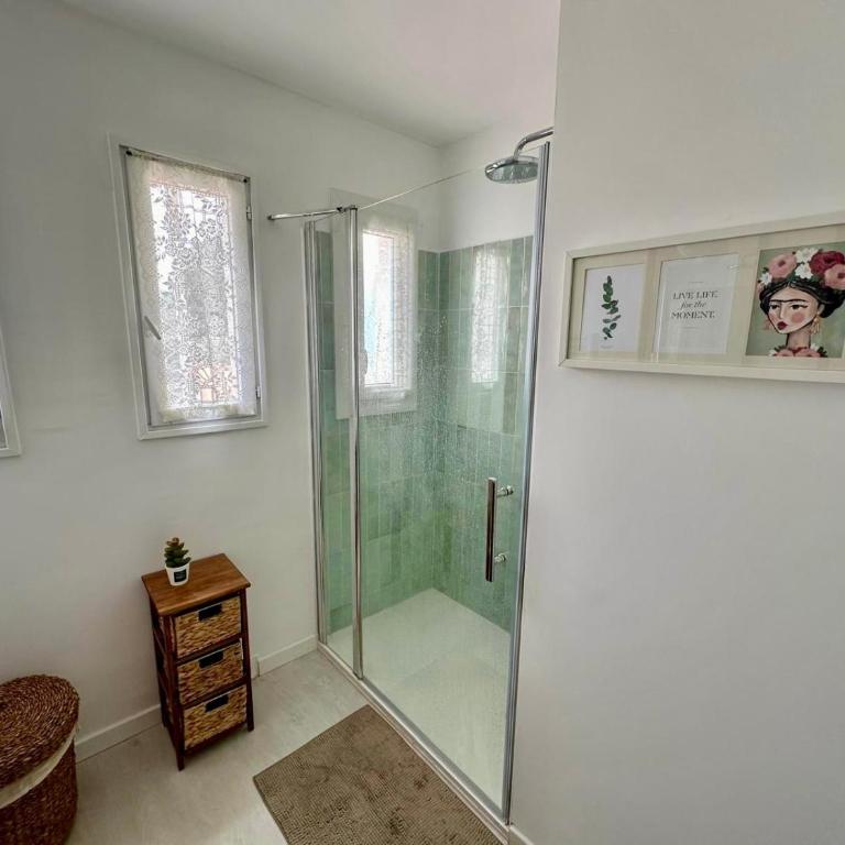 Maison bord de mer piscine et clim - Villa - Vue sur Jardin - 24