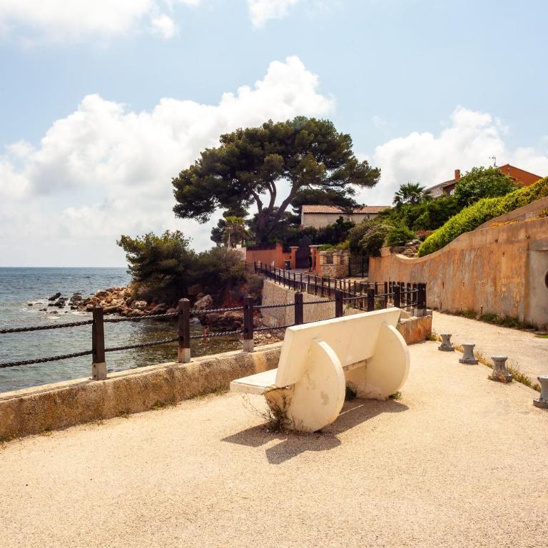 Maison bord de mer piscine et clim - Villa - Vue sur Jardin - 32