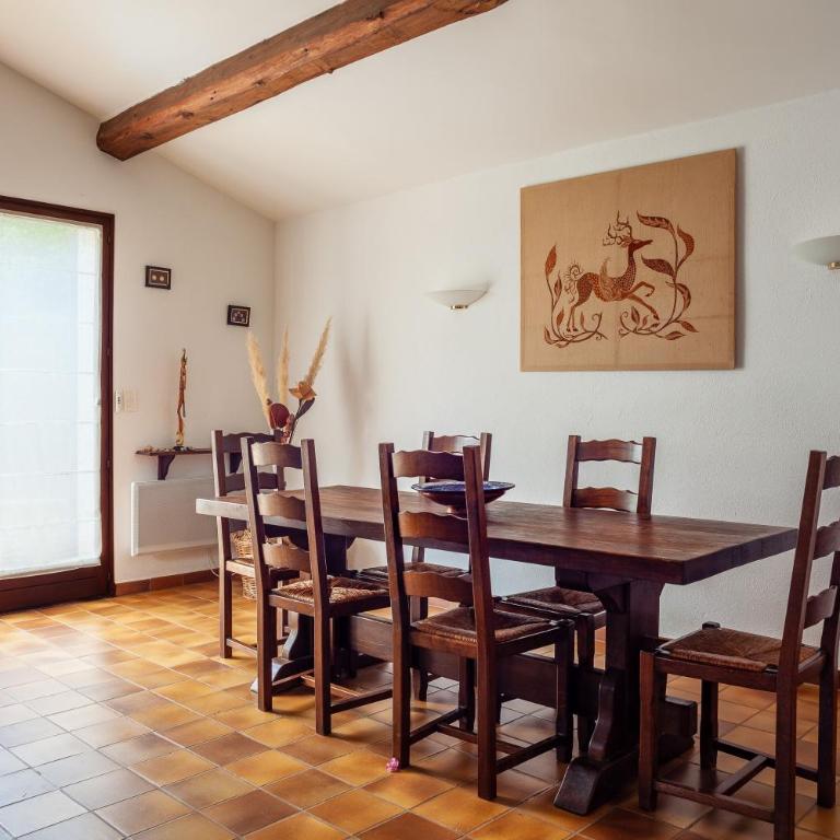 Maison bord de mer piscine et clim - Villa - Vue sur Jardin - 13