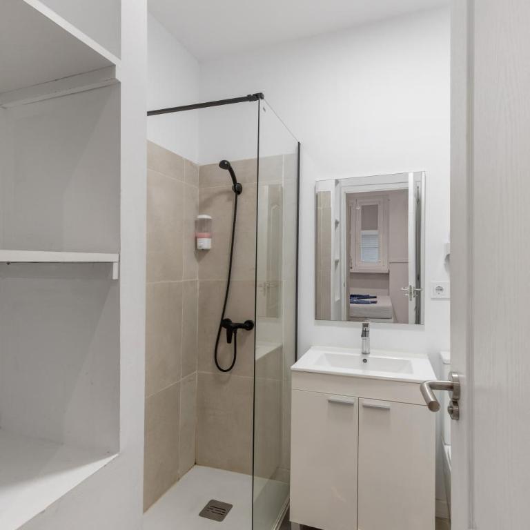 Travieso Las Palmas - Habitación Estándar - 1 cama grande - 5