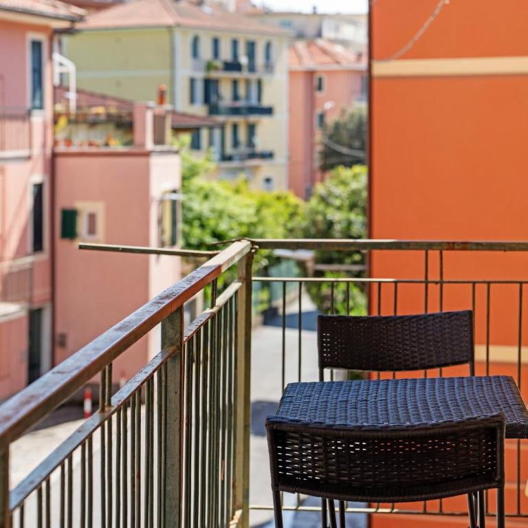 Holiday Flats Cinque Terre - Appartamento Premium con 3 Camere da Letto e Balcone - 21