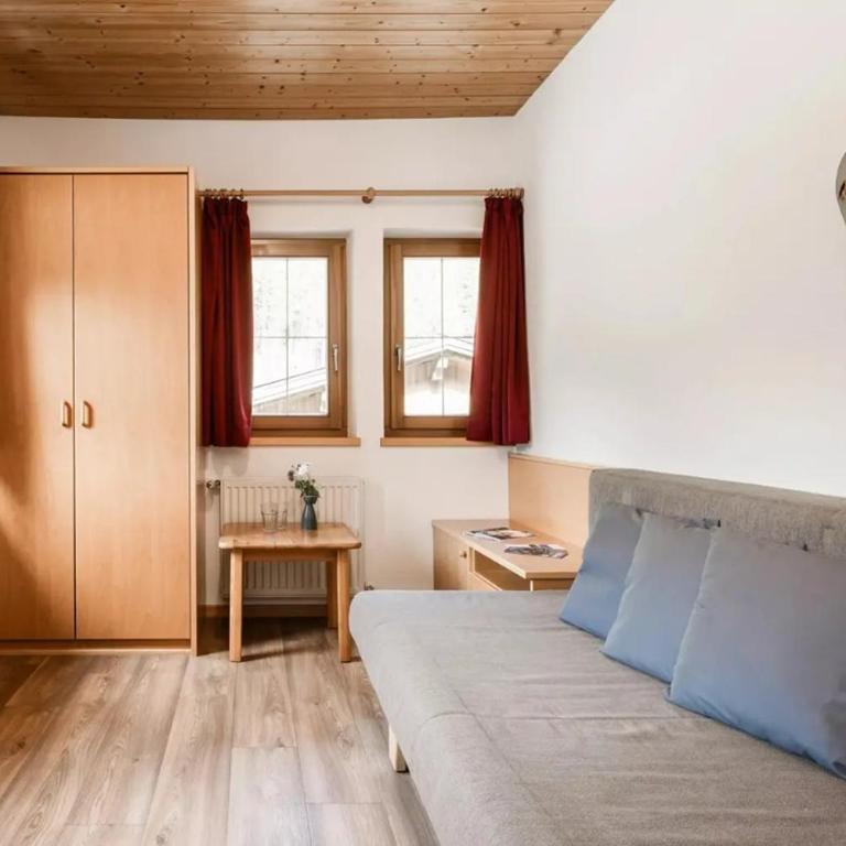 Angererhof - Appartement Simon - One-Bedroom Apartment with Garden View - 1