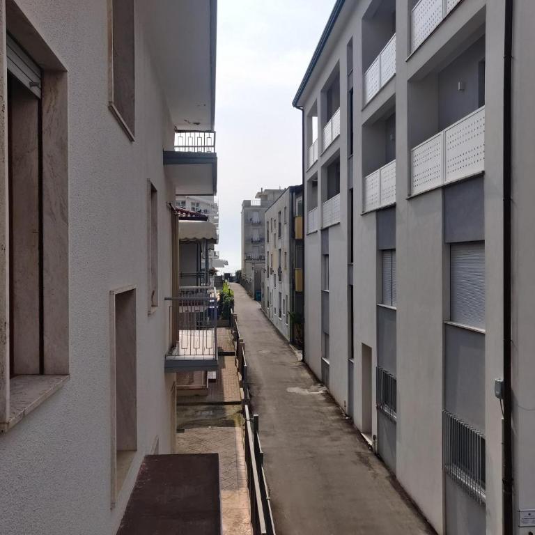 Villa Nicole - Appartamento Premium con 3 Camere da Letto e Balcone - 8