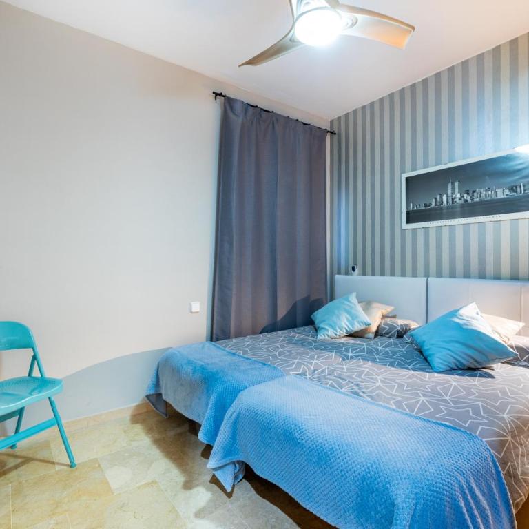Apartamento Alboran - Apartamento Superior con vistas a la ciudad - 16