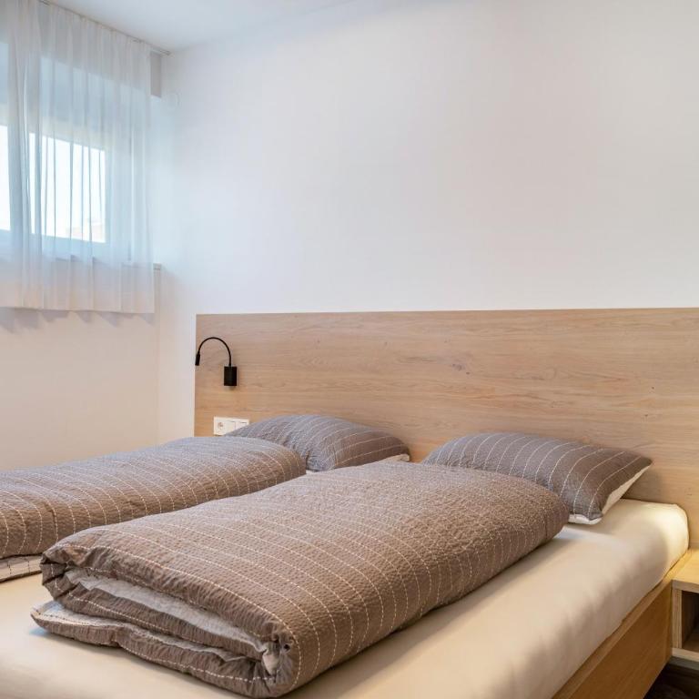 Mountain Meadows Apt 2 - Appartamento Deluxe con 2 Camere da Letto e Vista Giardino - 1