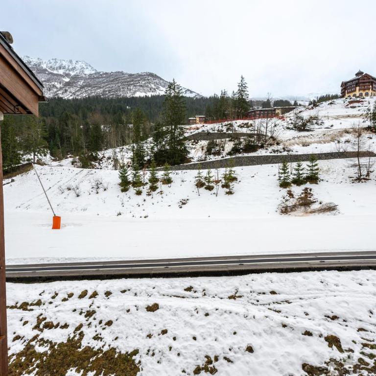 Lauziere dessus 50 - Two-Bedroom Deluxe Apartment with Balcony - 23