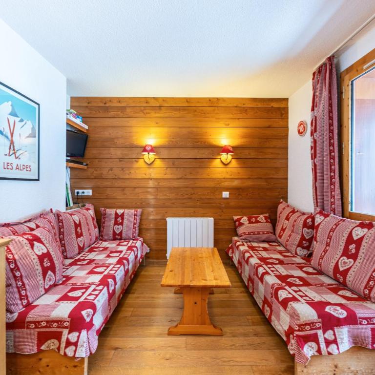 Lauziere dessus 50 - Two-Bedroom Deluxe Apartment with Balcony - 4