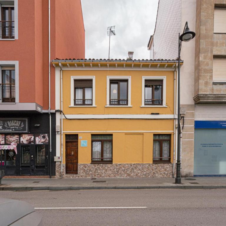 Little Yellow House - Casa - 13