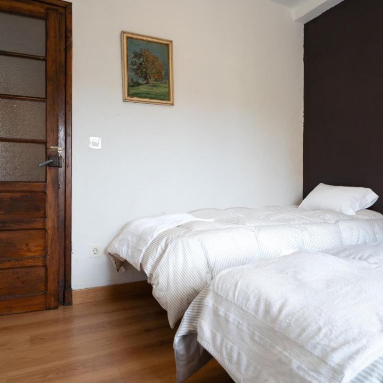 Little Yellow House - Casa - 21