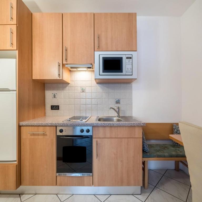 Appartement Laurin - Appartamento con 1 Camera da Letto e Vista Giardino - 9