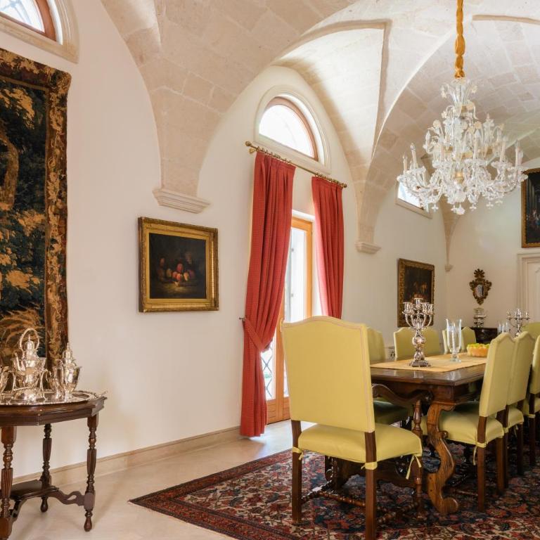 Palazzo P D'ajmo - Dimora Storica - Villa con Vista Giardino - 4