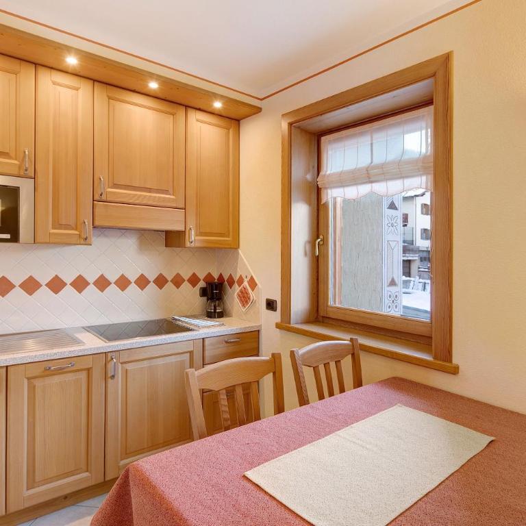 Baita Pemont - Appartamento Deluxe con 2 Camere da Letto e Balcone - 7