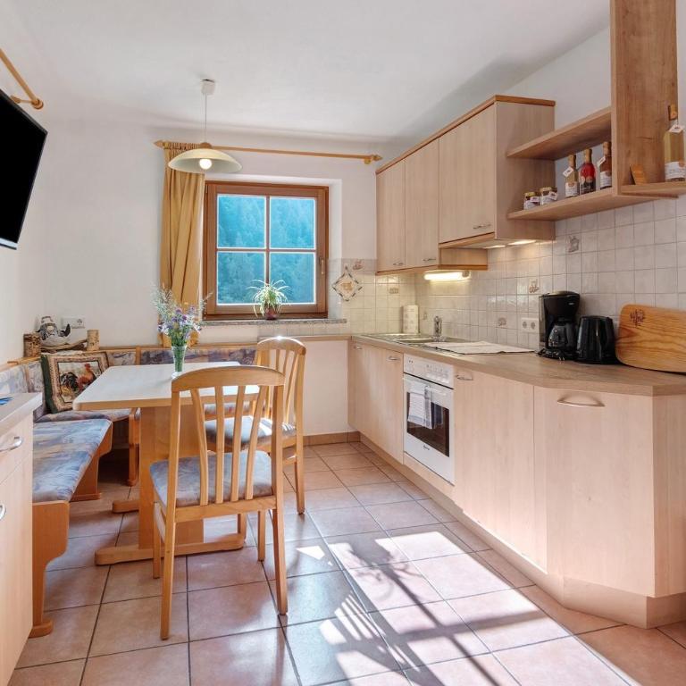 Ausser Brugghof - Superior Apartment mit 1 Schlafzimmer und Balkon - 11